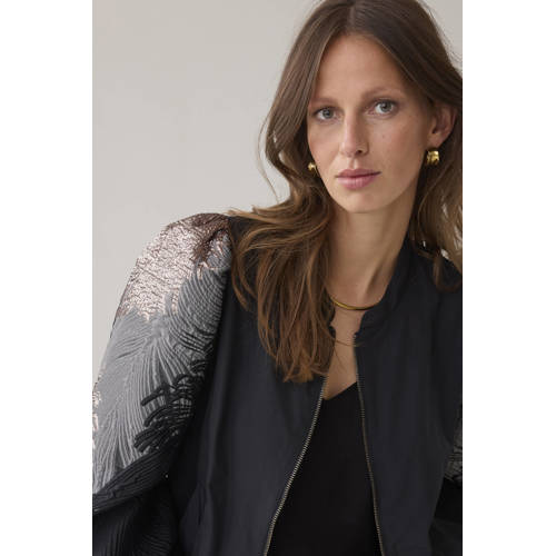 Summum bomberjack met lurex zwart afbeelding
