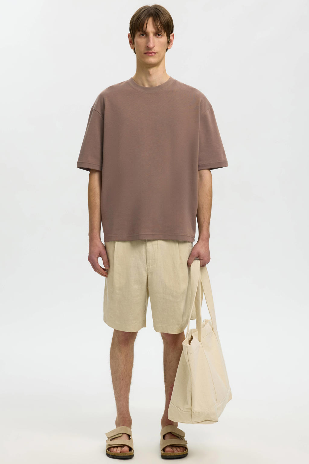 Selected loose fit T-shirt SLHLOOSEOSCAR lichtbruin