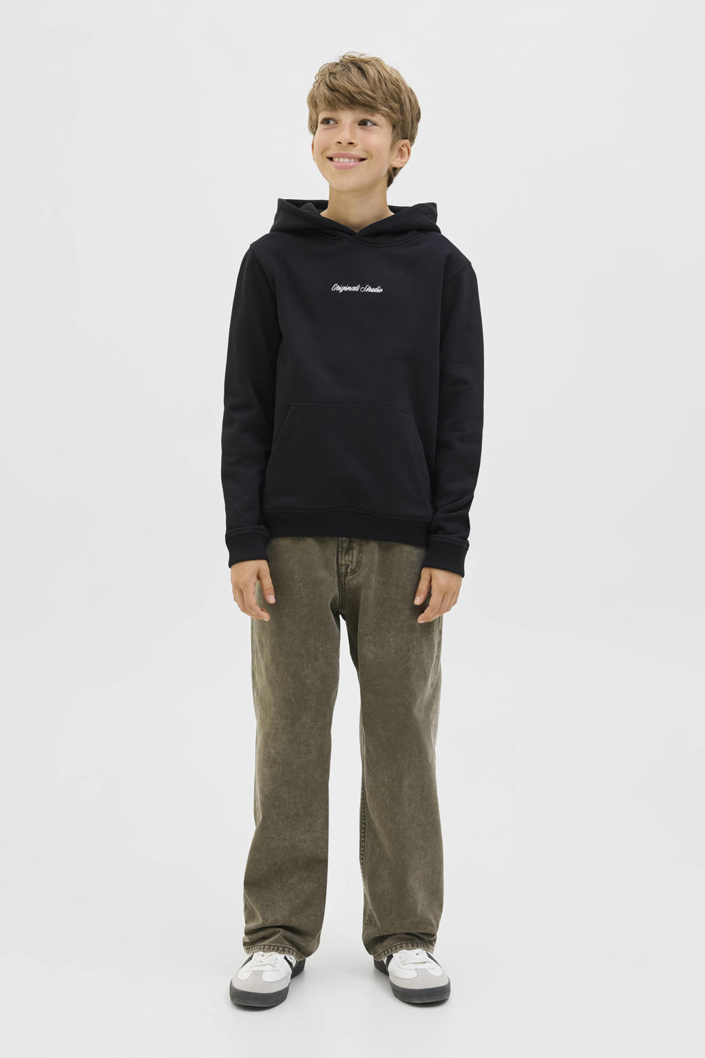 Zwarte jongens JACK & JONES JUNIOR hoodie van sweat materiaal met tekst print, lange mouwen en capuchon