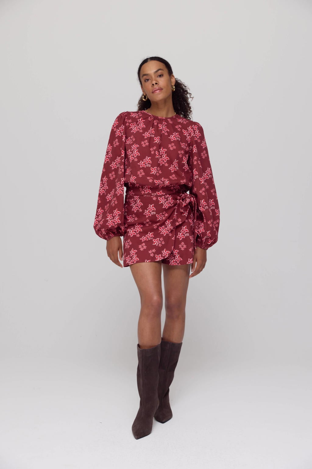 Roze dames HARPER & YVE top met bloemenprint, lange mouwen en klassieke kraag