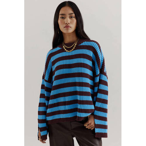 HARPER & YVE gestreepte gebreide trui blauw afbeelding