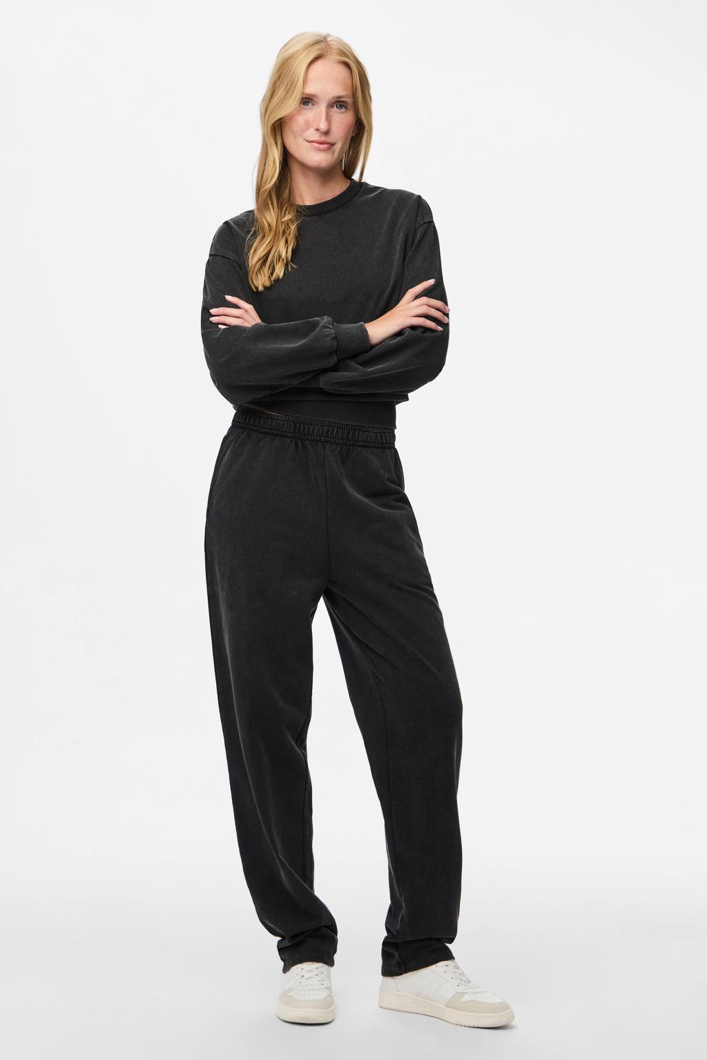 PIECES sweatpants PCCHILLI zwart