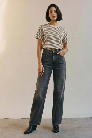 straight leg jeans grey denim