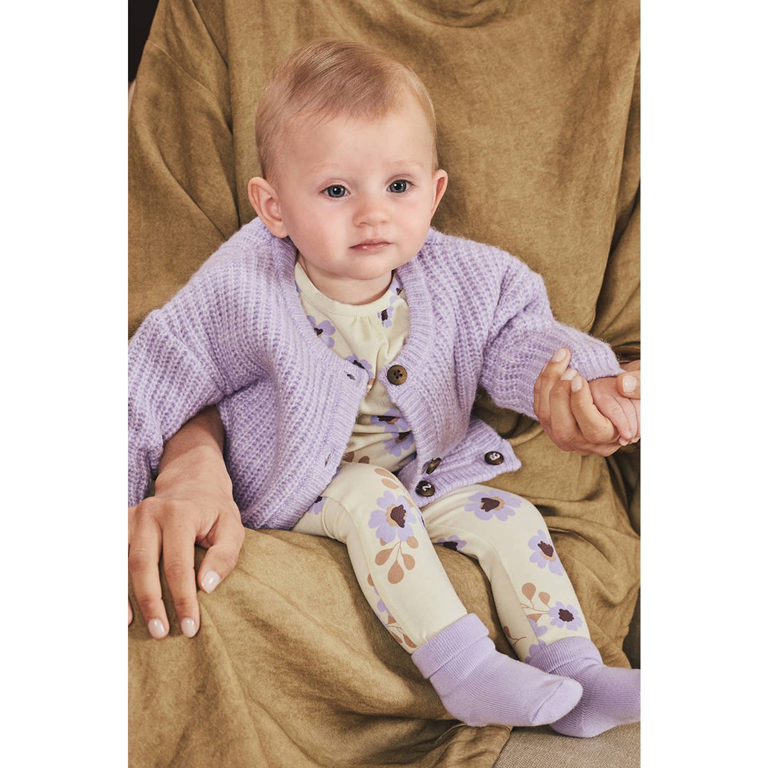 Z8 newborn baby broek Tamira ecru lila