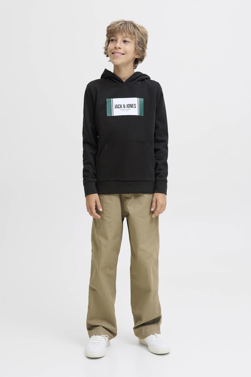 Zwarte jongens JACK & JONES JUNIOR hoodie van sweat materiaal met printopdruk, lange mouwen en capuchon