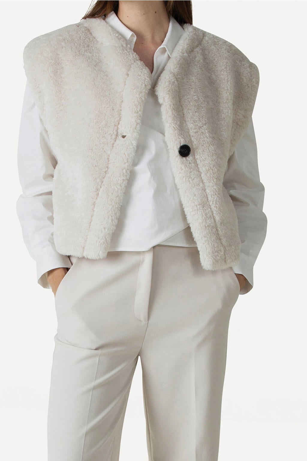 Ecru dames Another-Label teddy gilet met effen, ronde hals en knoopsluiting