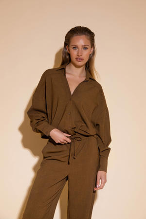 blouse bruin