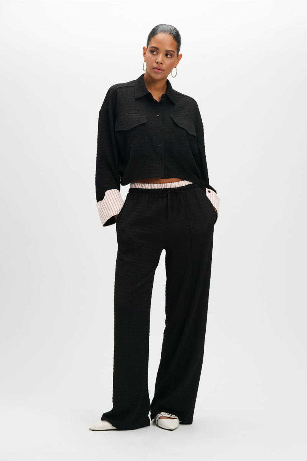 Zwarte dames Refined Department wide leg regular waist pantalon met elastische tailleband met koord en effen