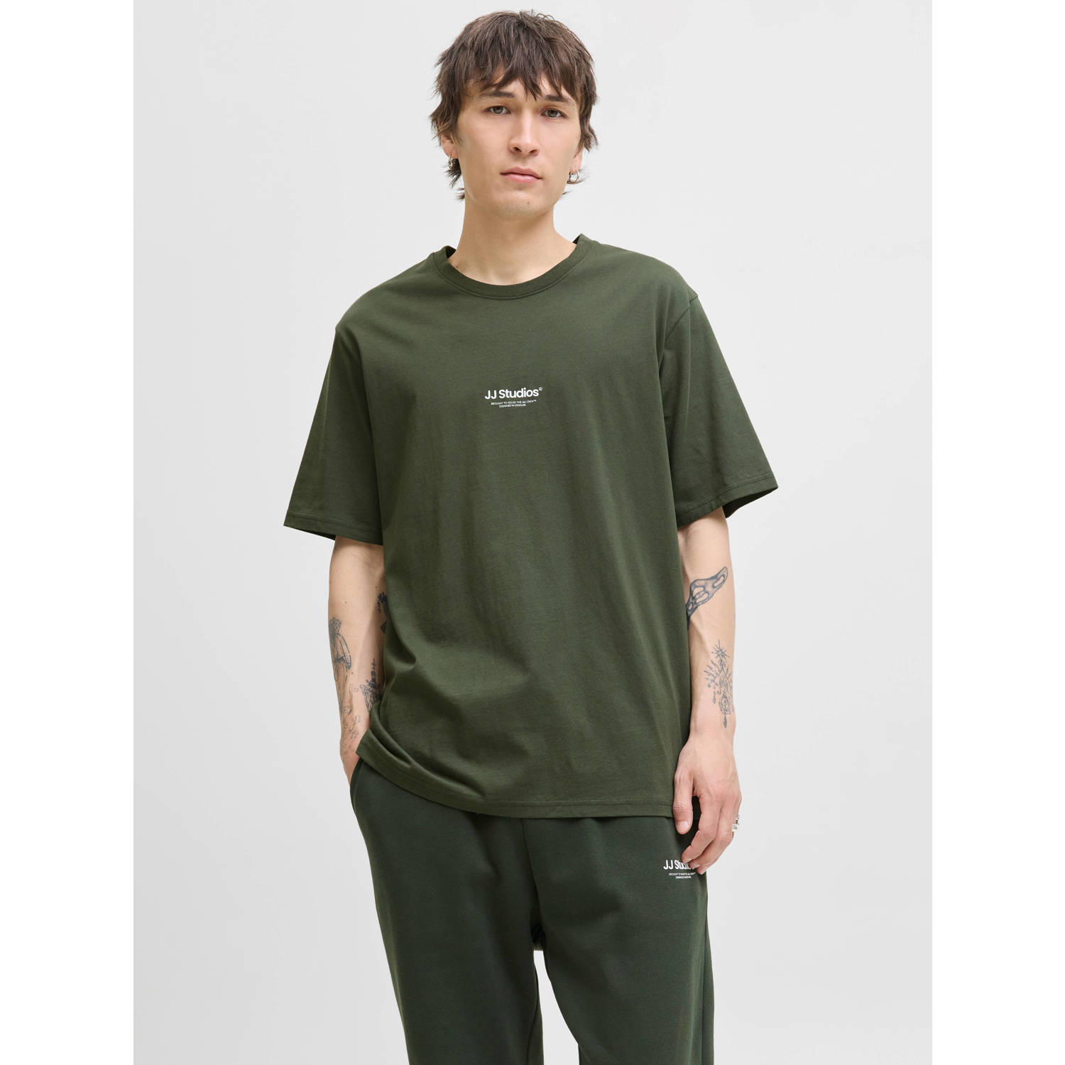 JACK & JONES ESSENTIALS relaxed T-shirt donkergroen
