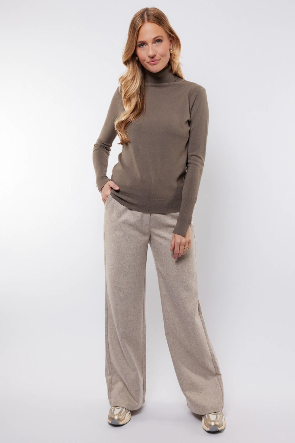 Zandkleurige dames CS the Label straight regular waist pantalon met rits- en knoopsluiting en effen