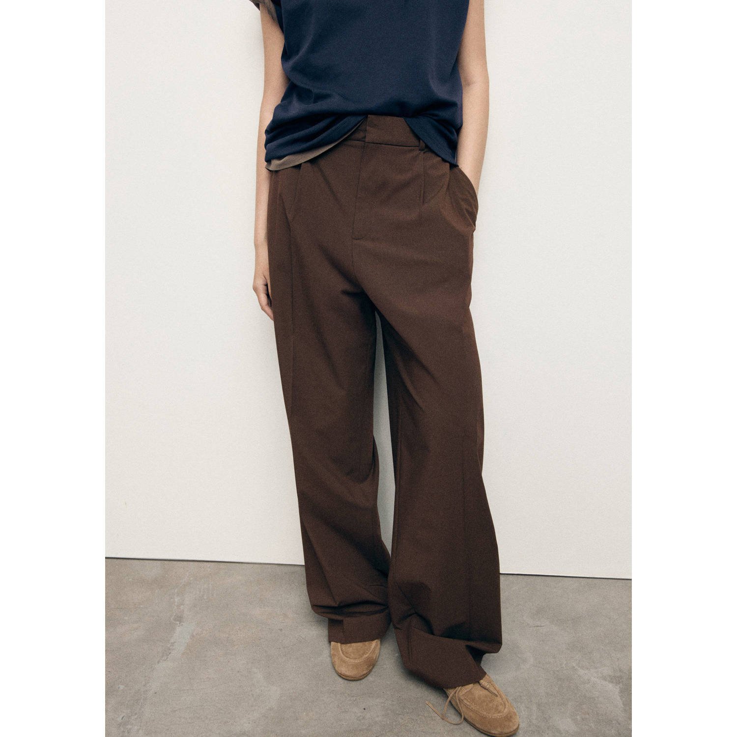 Mango wide leg low waist pantalon donkerbruin