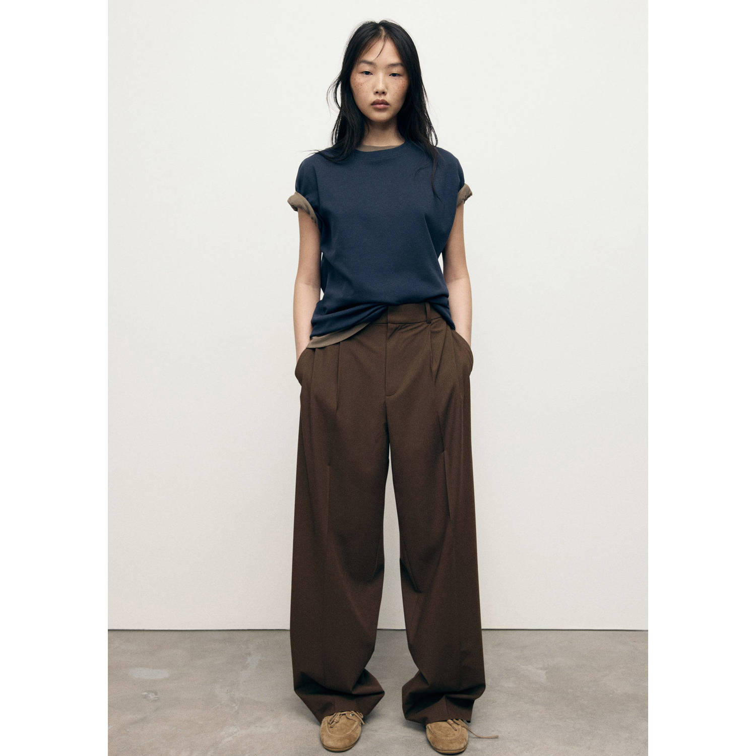 Mango wide leg low waist pantalon donkerbruin