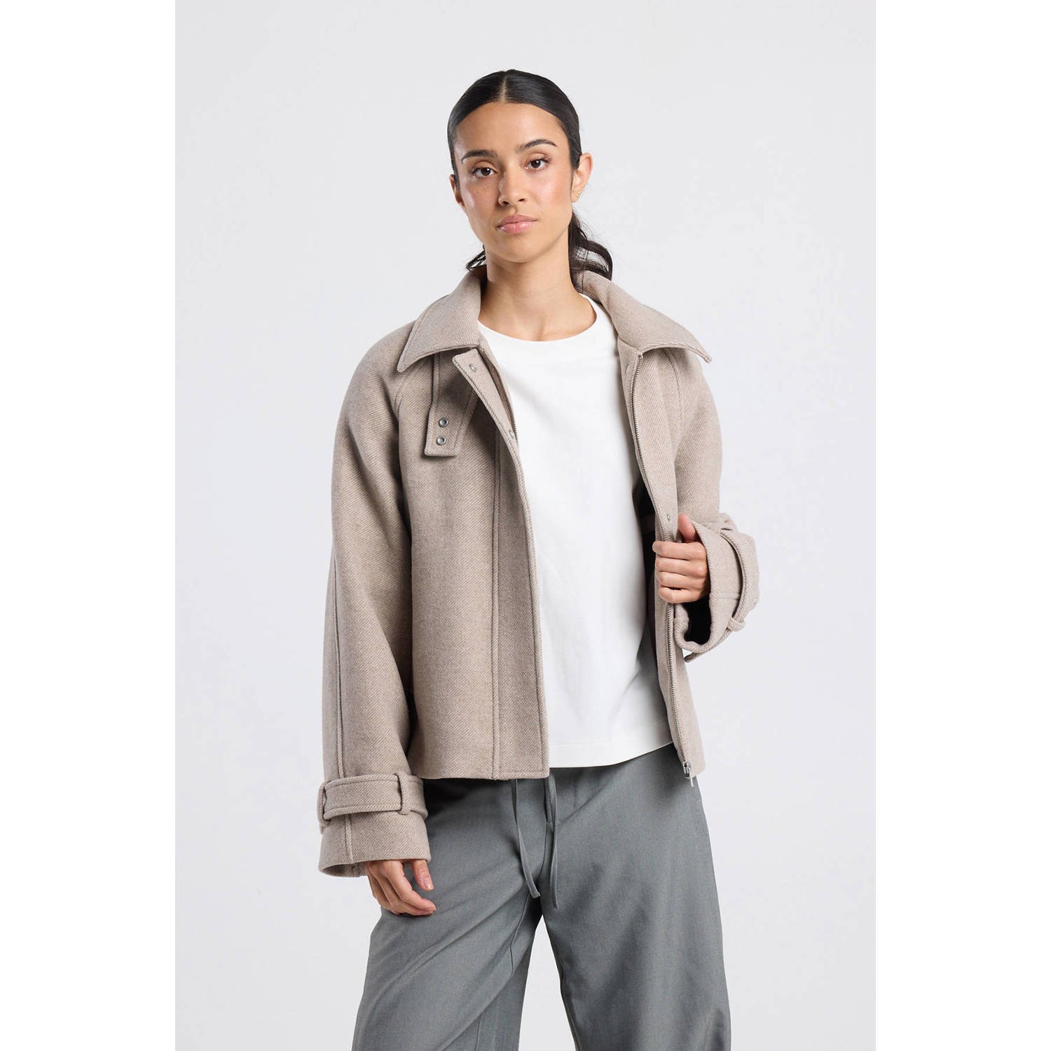 America Today manteljas beige