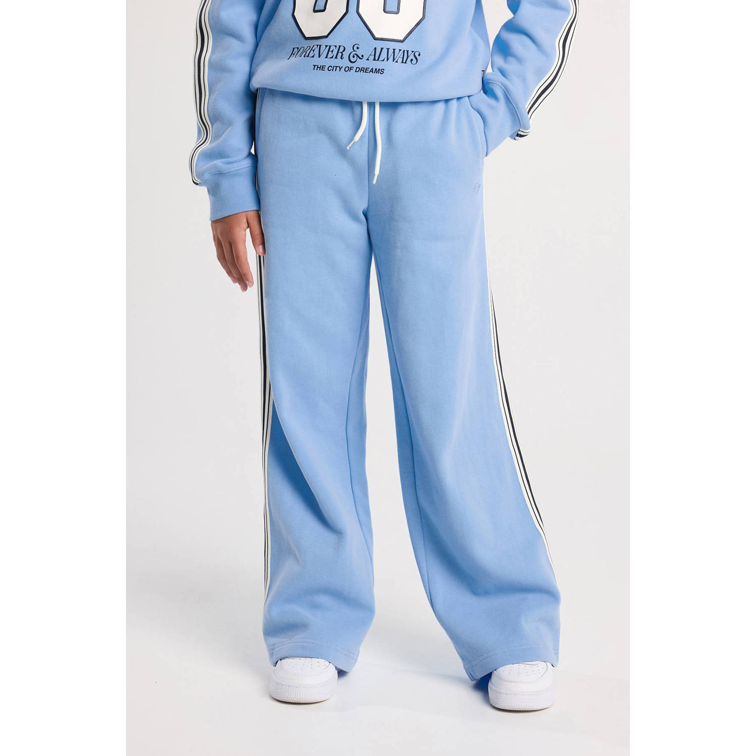 America Today blauw