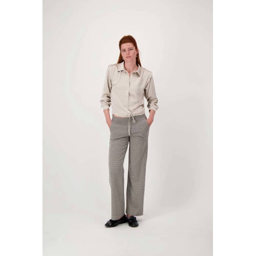 Zusss satijnen blouse beige afbeelding