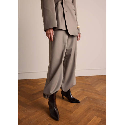 Manfield lak enkellaarzen met crocoprint donkerbruin afbeelding