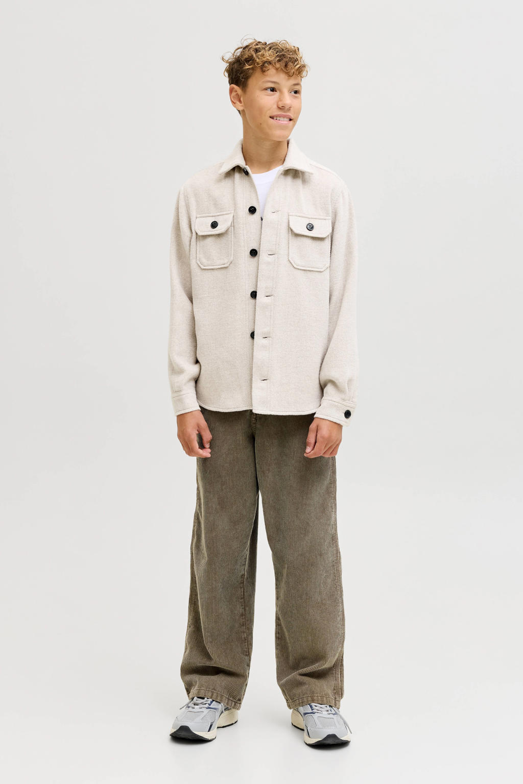 Ecru jongens JACK & JONES JUNIOR overshirt van polyester met effen, lange mouwen, klassieke kraag, knoopsluiting en geweven detail