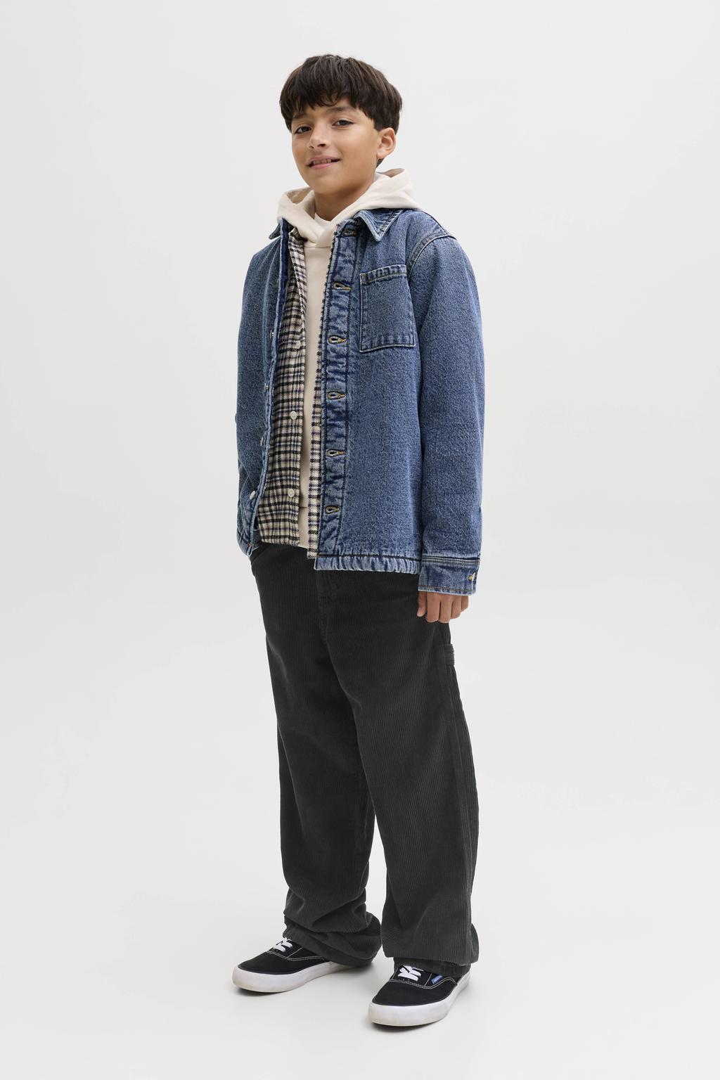 Zwarte jongens JACK & JONES JUNIOR corduroy casual broek met wijde pijpen, rits- en knoopsluiting en effen