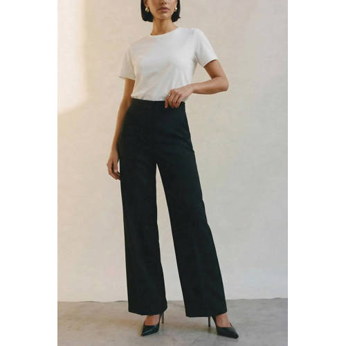 AWARE wide leg high waist broek zwart afbeelding