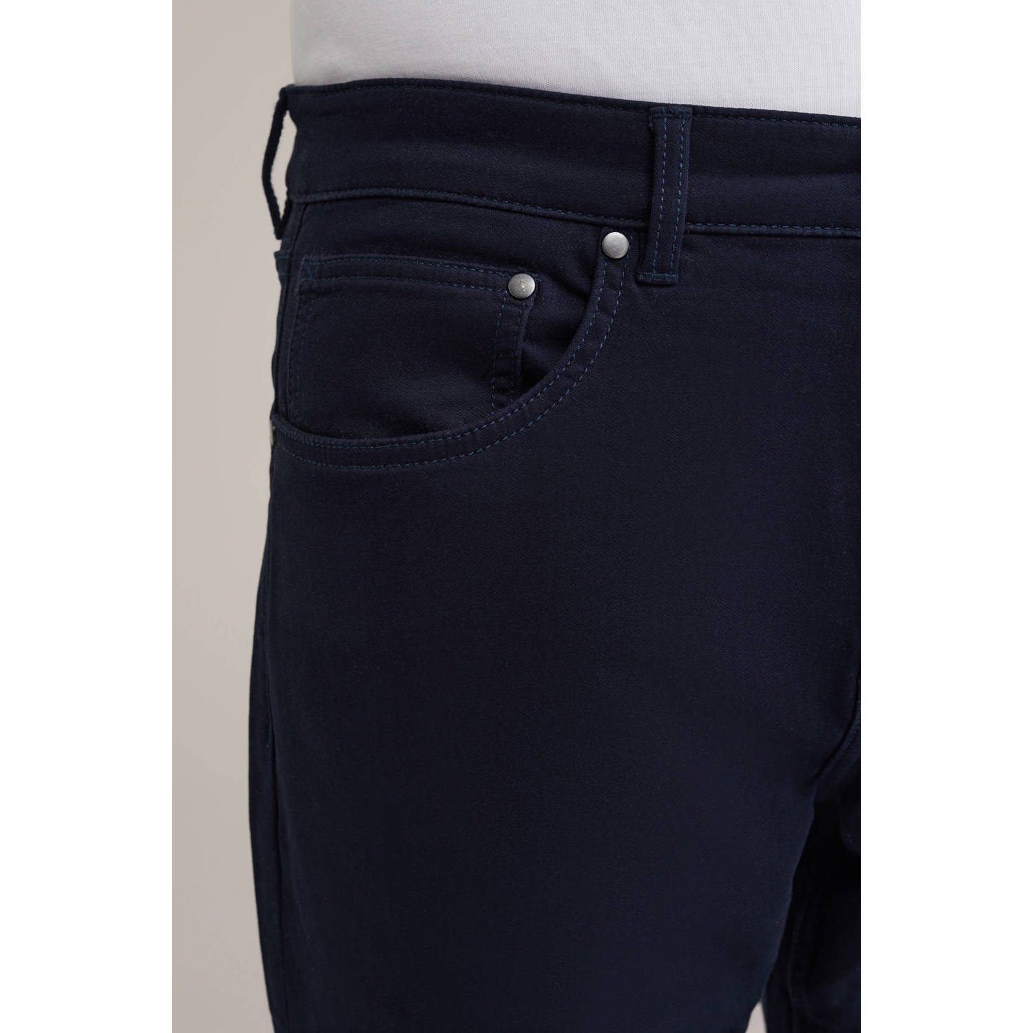 WE Fashion straight chino