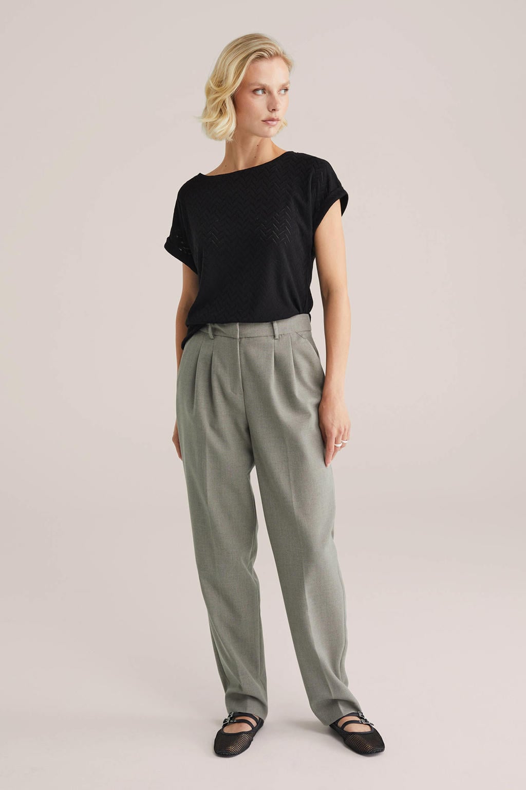 Zwarte dames WE Fashion T-shirt van polyester met effen, korte mouwen en ronde hals