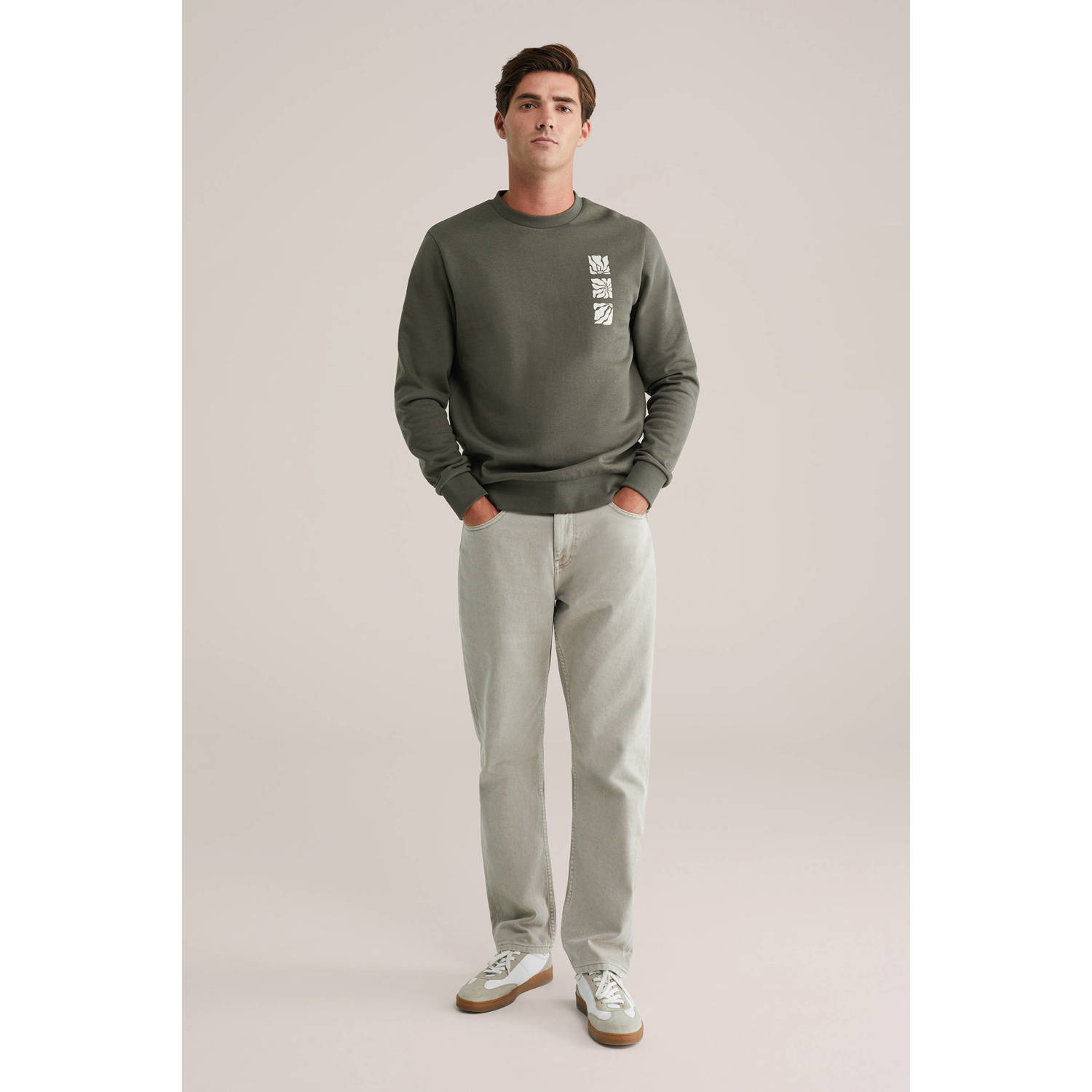WE Fashion sweater donkergroen