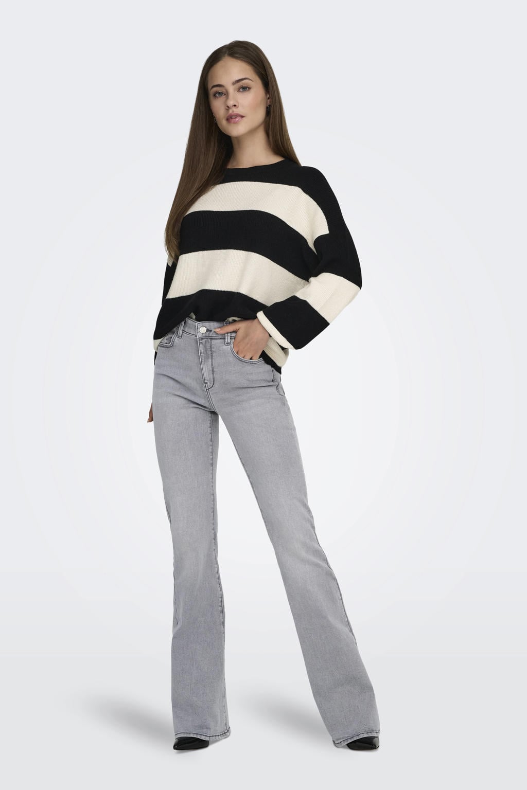 Grey denim dames ONLY flared jeans van stretchdenim met regular waist, rits- en knoopsluiting en effen