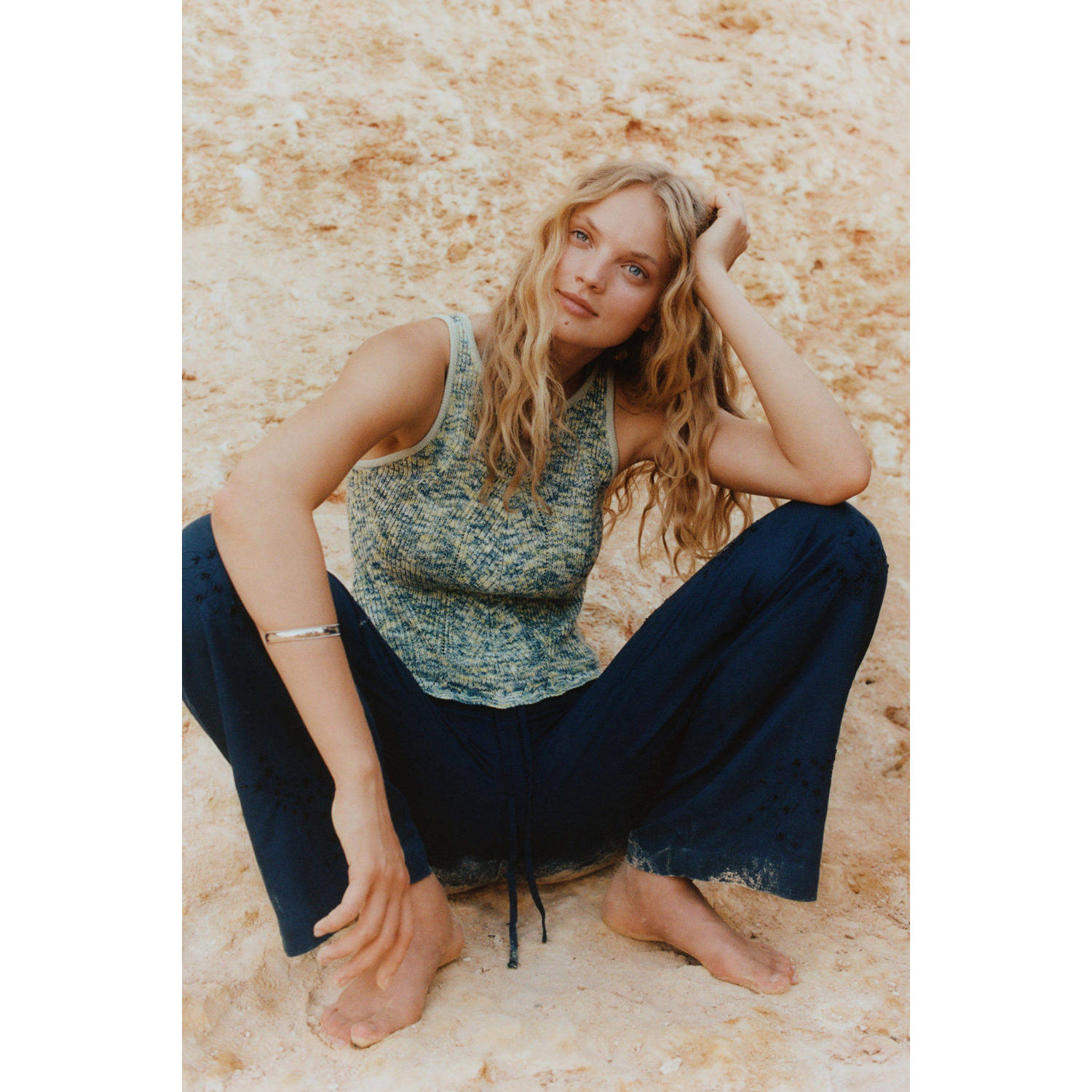 MANGO TEEN mouwloze top groen gebreid