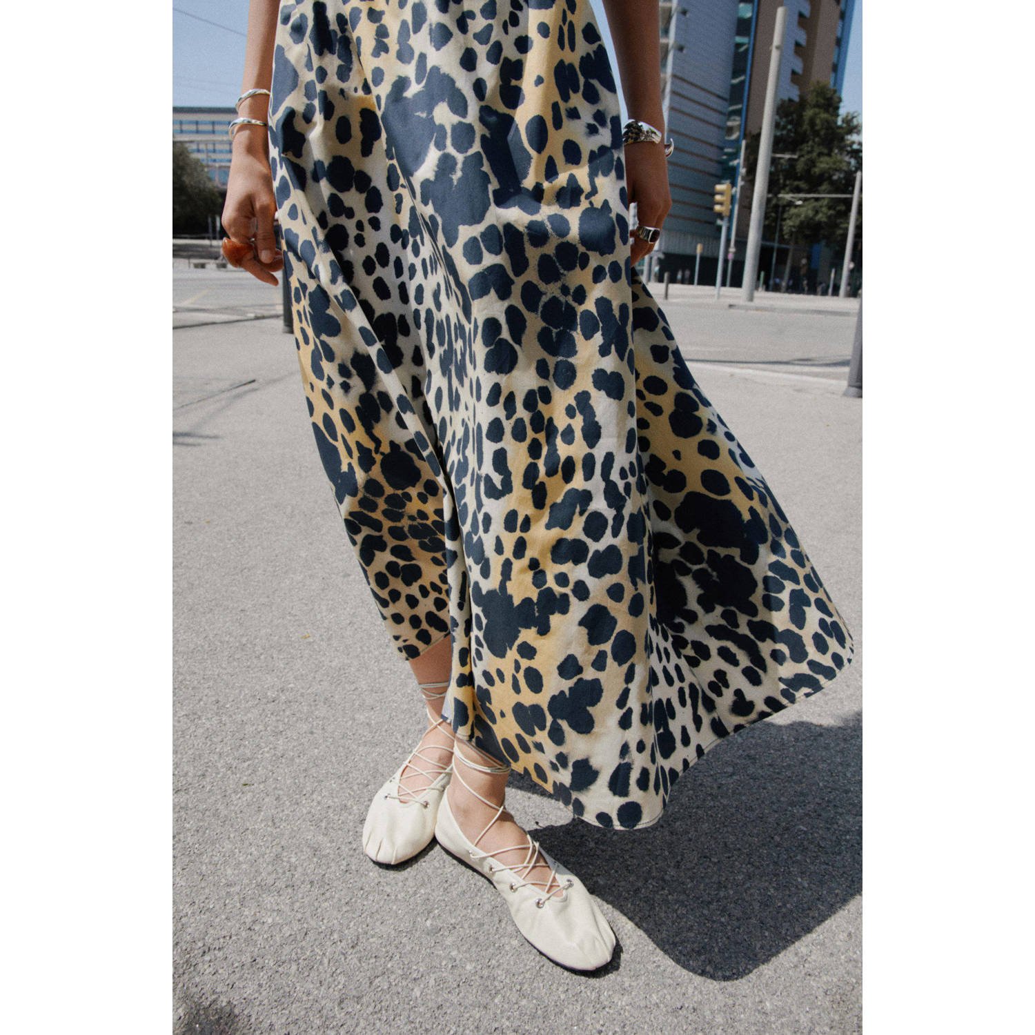 Mango midi rok zwart