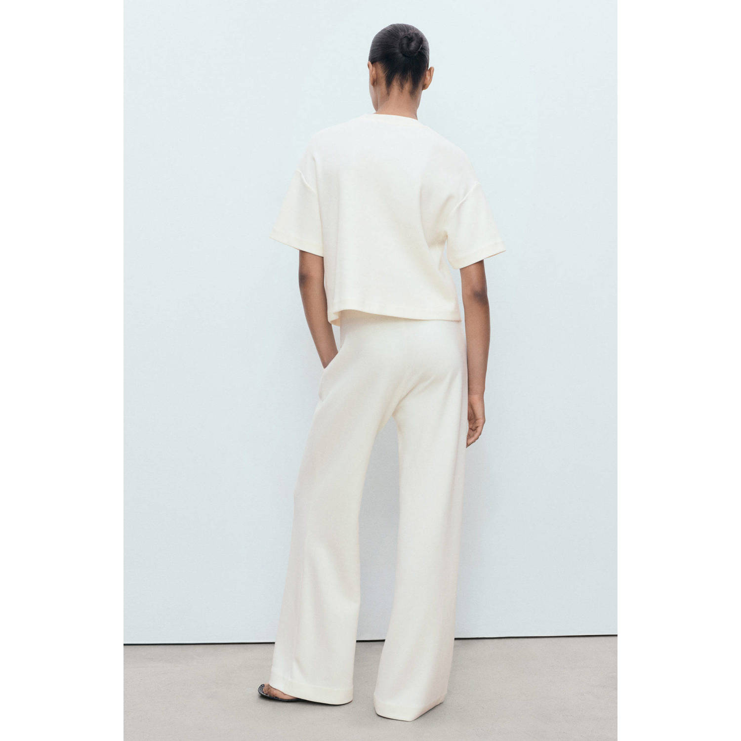 Mango wide leg regular waist broek ecru
