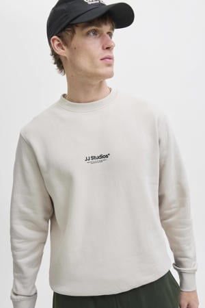 sweater ecru