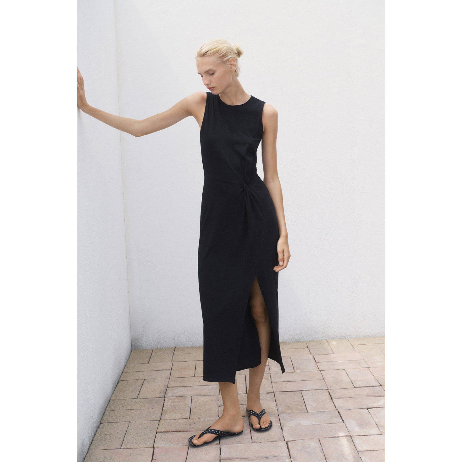 Mango midi jurk zwart
