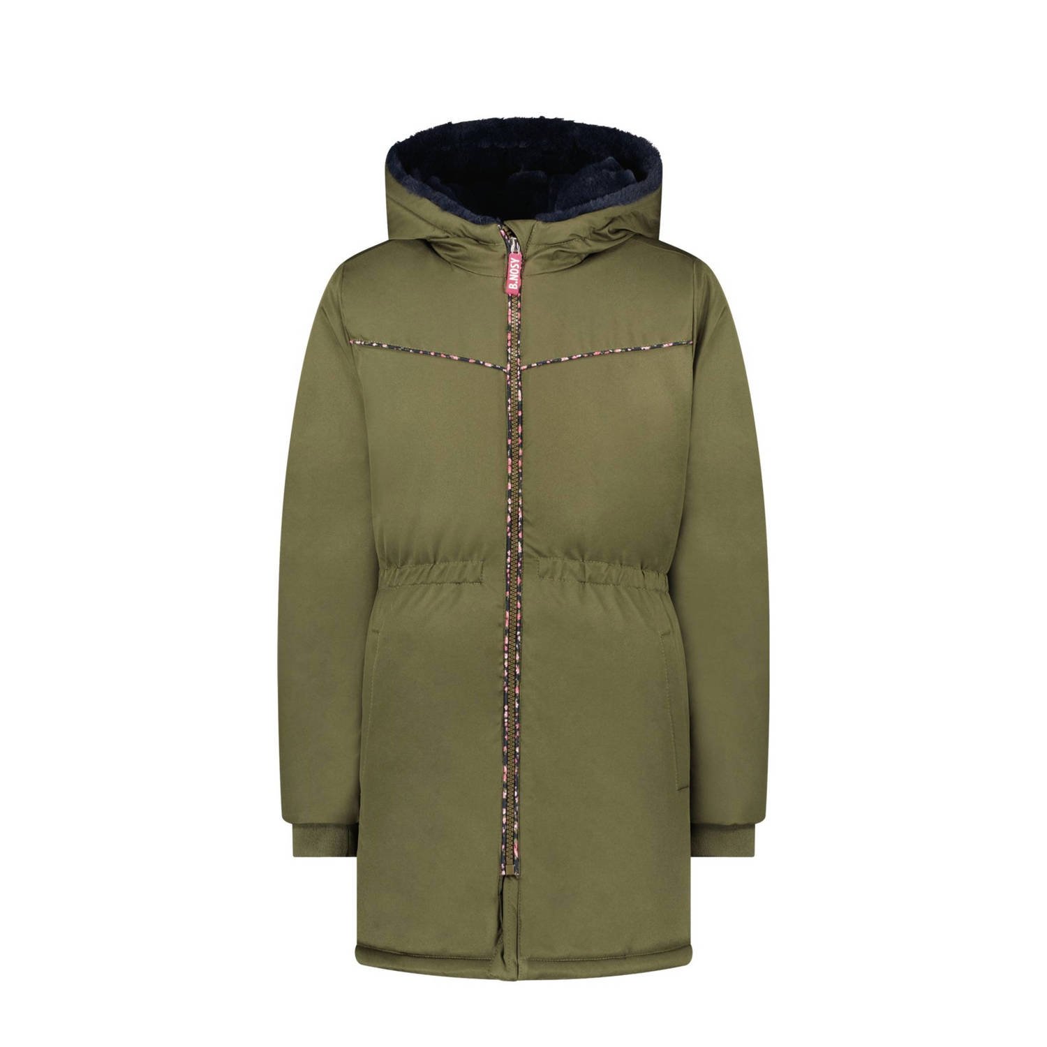 B.Nosy parka kaki