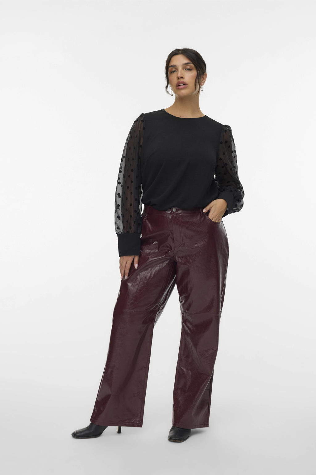 Zwarte dames VERO MODA CURVE top van polyester met stippenprint, lange mouwen, ronde hals en mesh