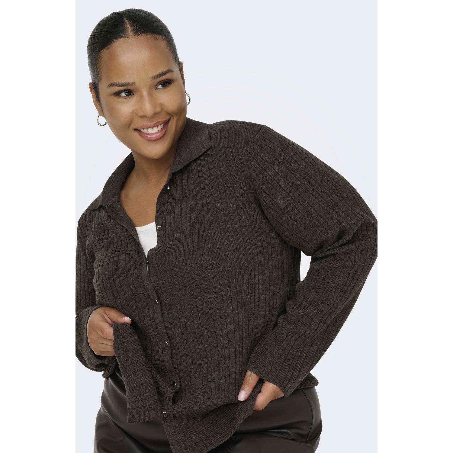 ONLY CARMAKOMA gebreid vest bruin
