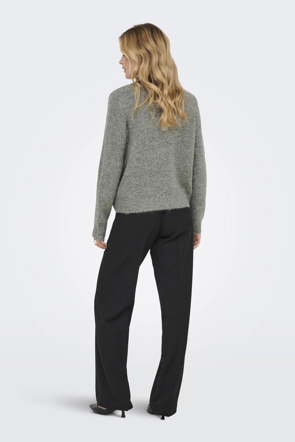 Grijsgroene dames ONLY vest gebreid van viscose met effen, lange mouwen, V-hals en knoopsluiting