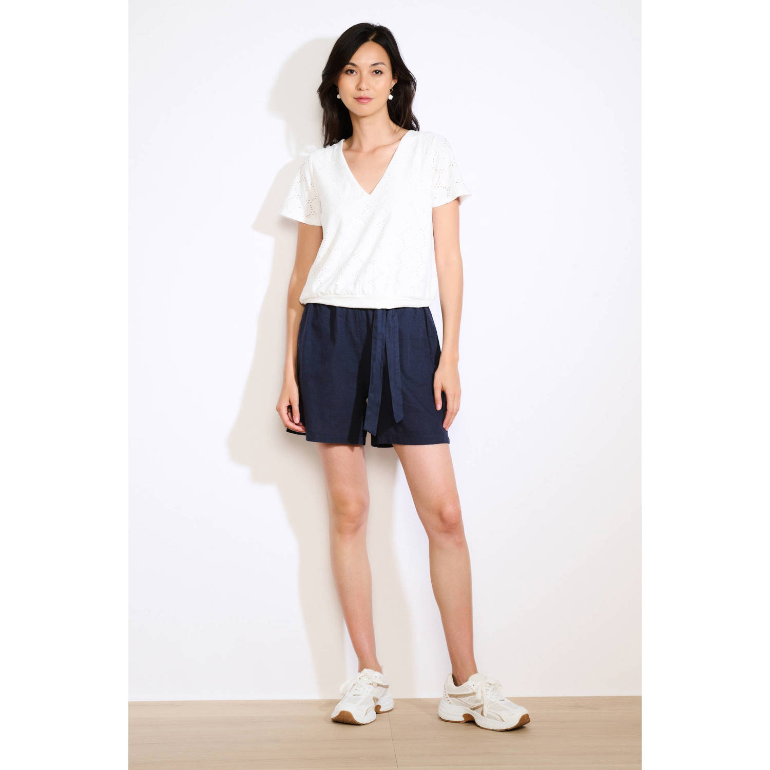 LOLALIZA T-shirt wit broderie