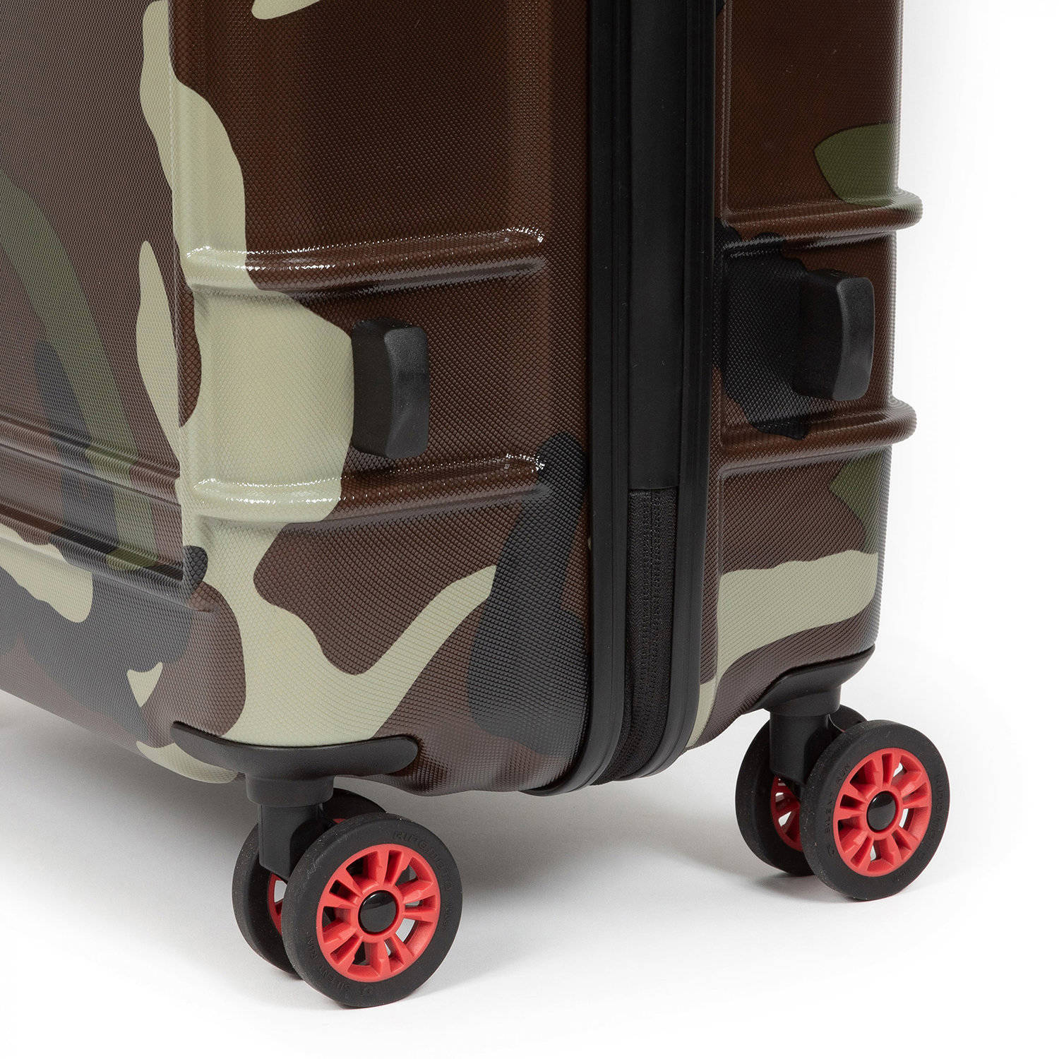 Eastpak trolley Resist'R Zip 78 cm. met camouflageprint kaki