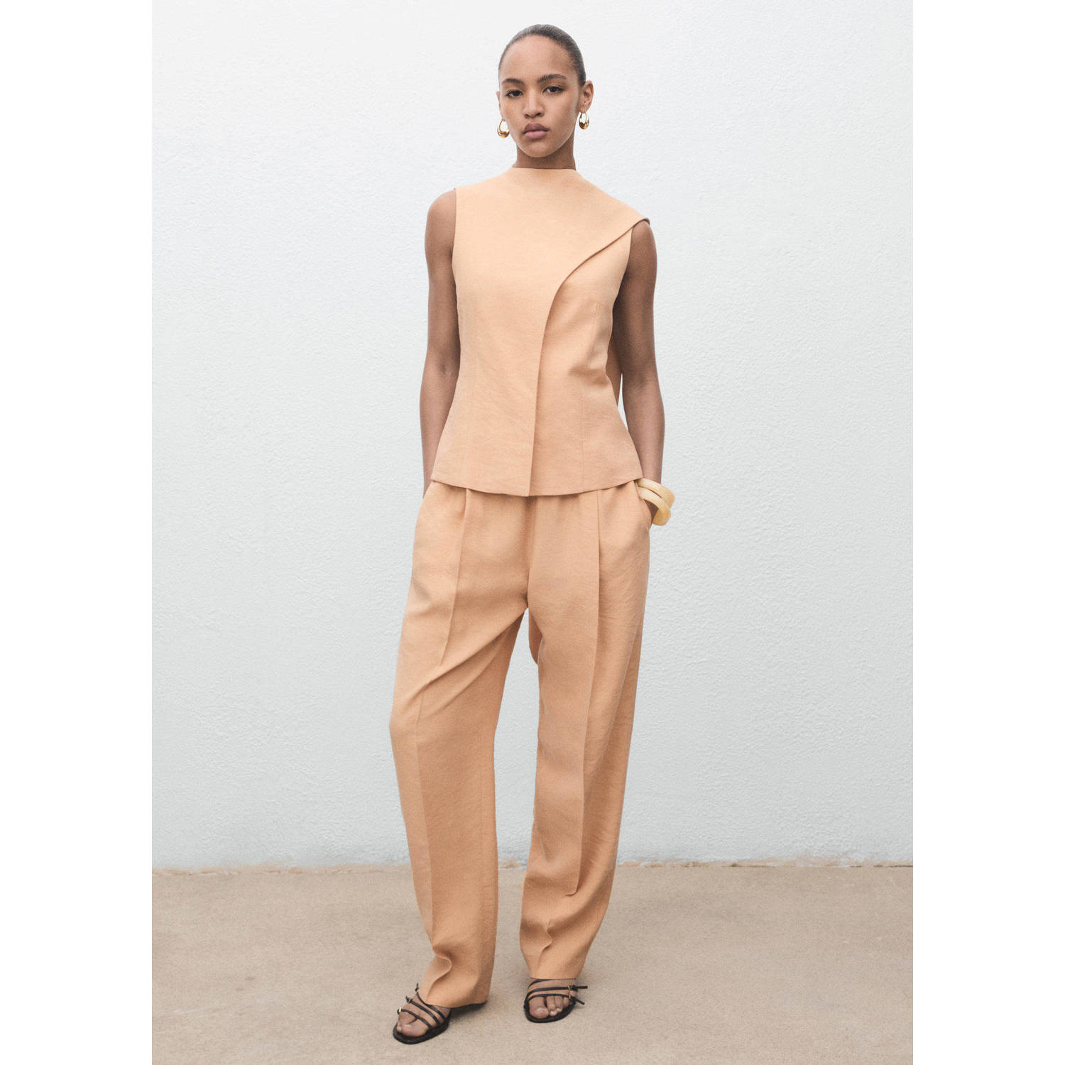 Mango straight regular waist casual broek zalm