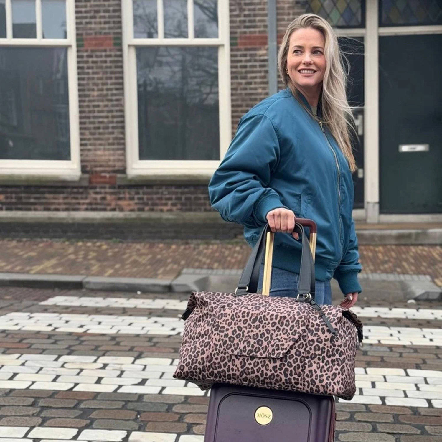 Mosz reistas Sandy met panterprint bruin