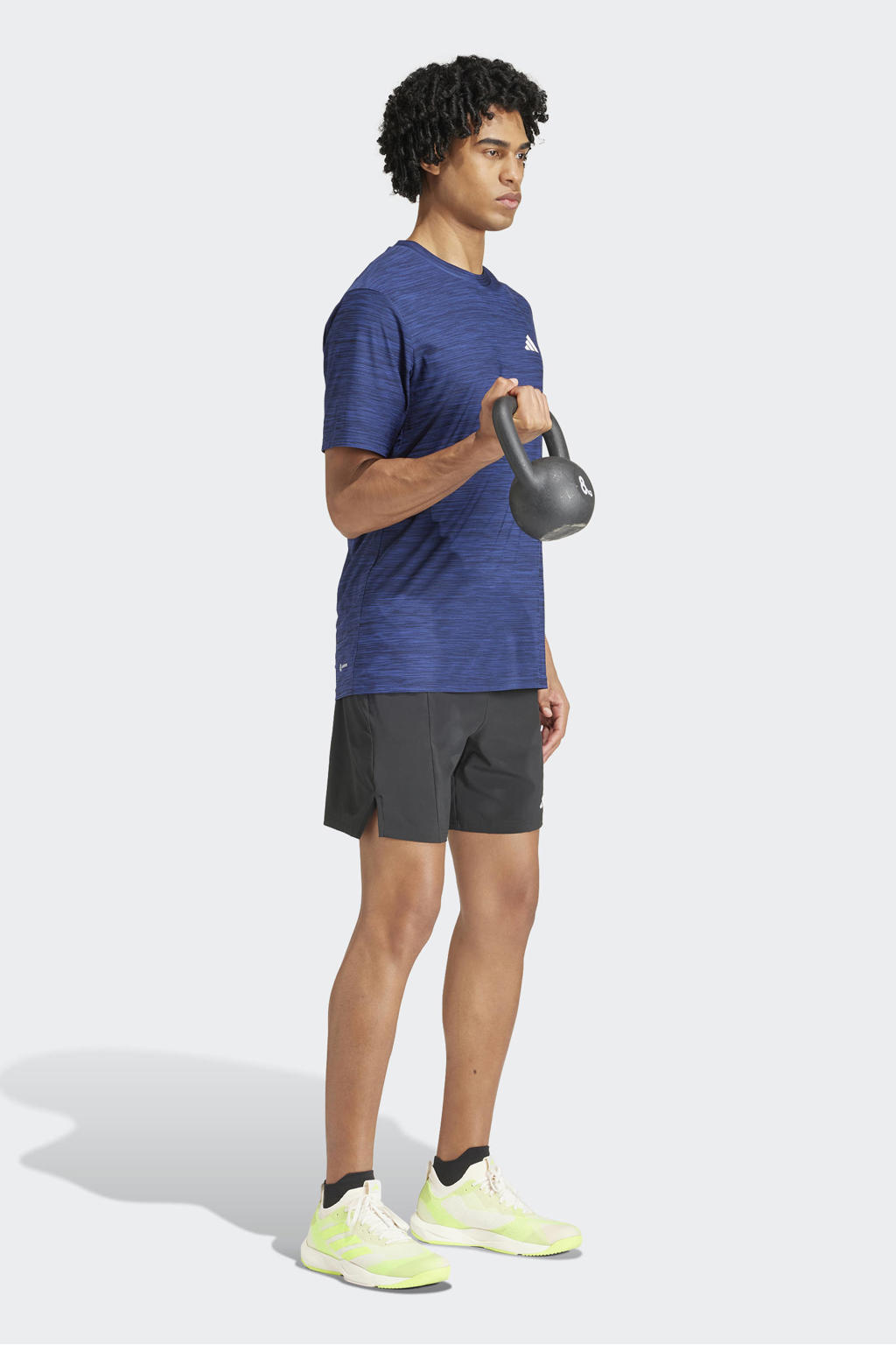 Blauwe heren adidas Performance sportshirt van polyester met melée print, korte mouwen en ronde hals
