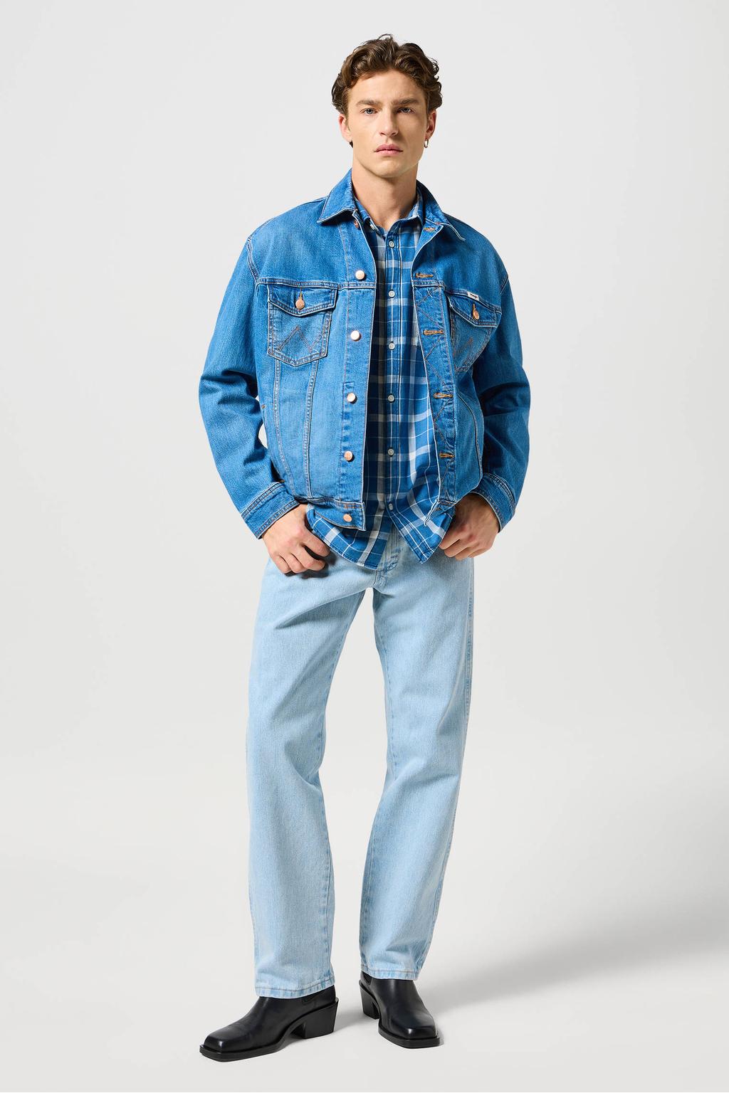 Wrangler 13MWZ straight leg jeans bleach