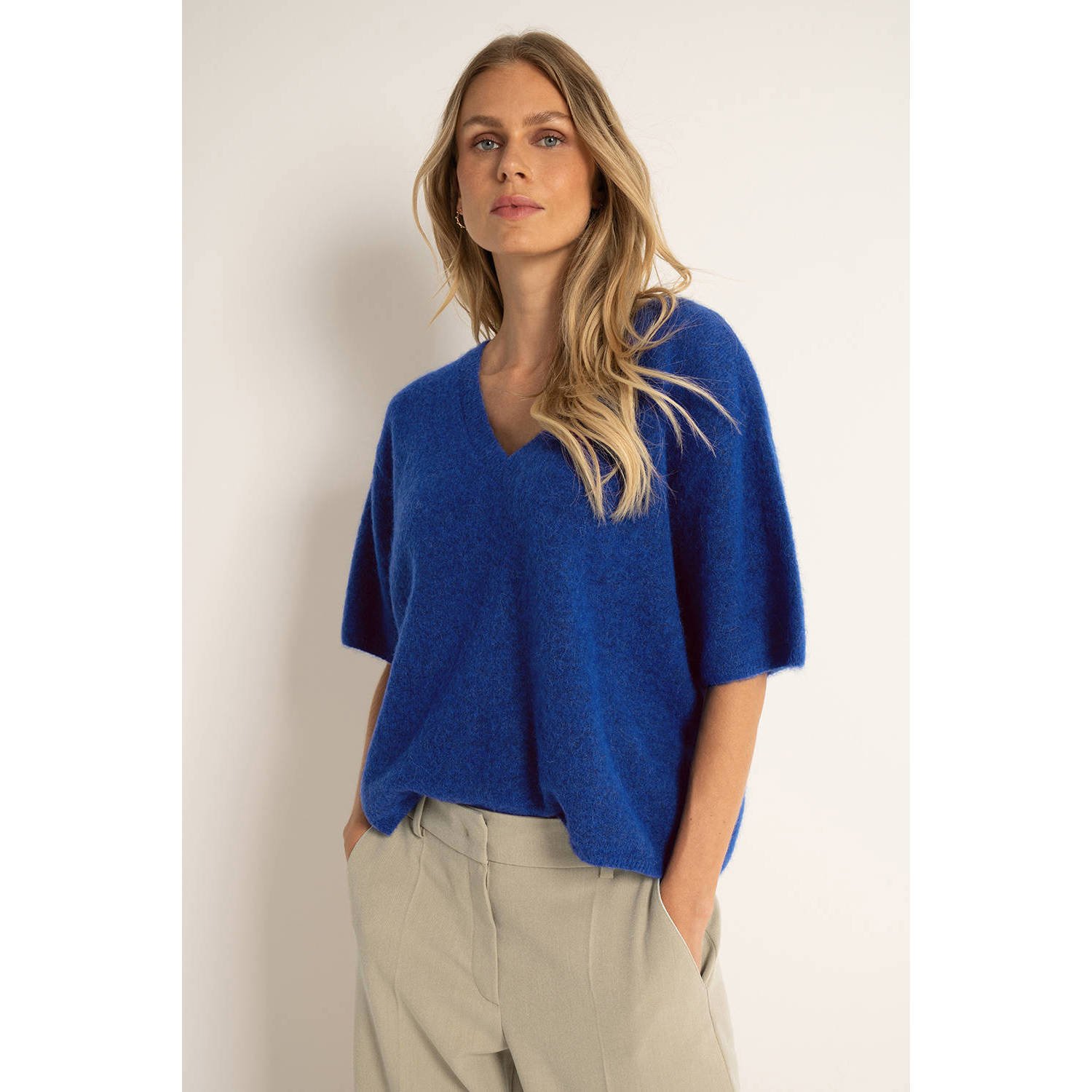 Claudia Sträter pullover trui blauw fijn gebreid