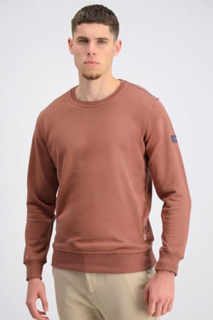 sweater bruin