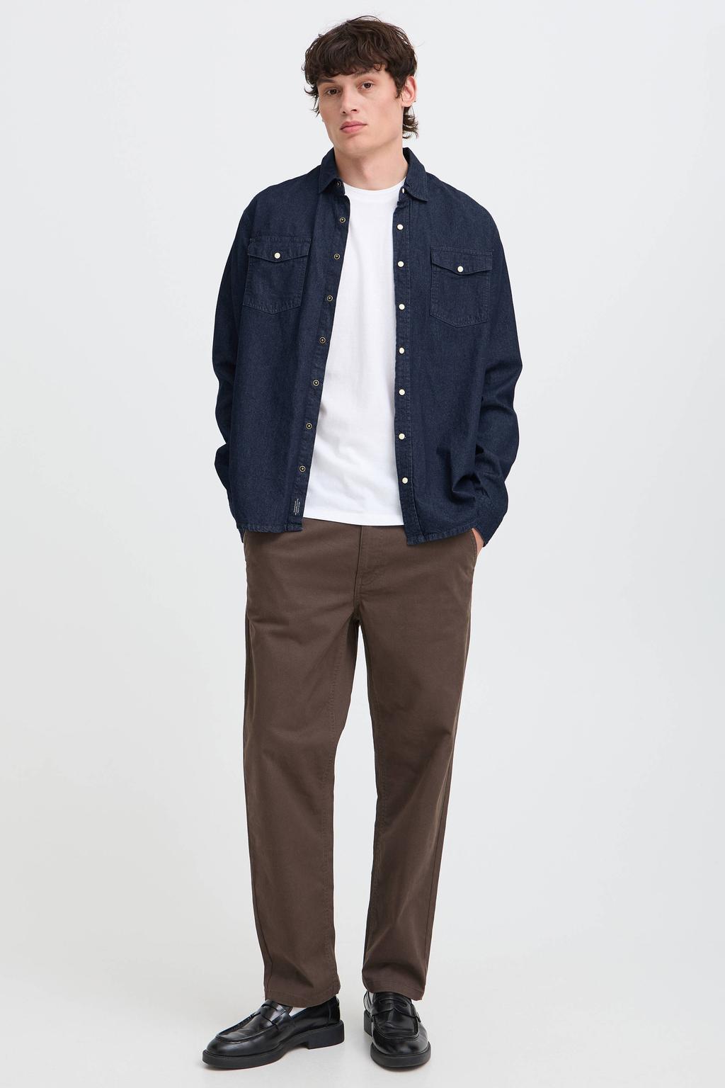 Donkerblauwe heren Blend regular casual overhemd van denim met effen, lange mouwen, klassieke kraag en drukknoopsluiting