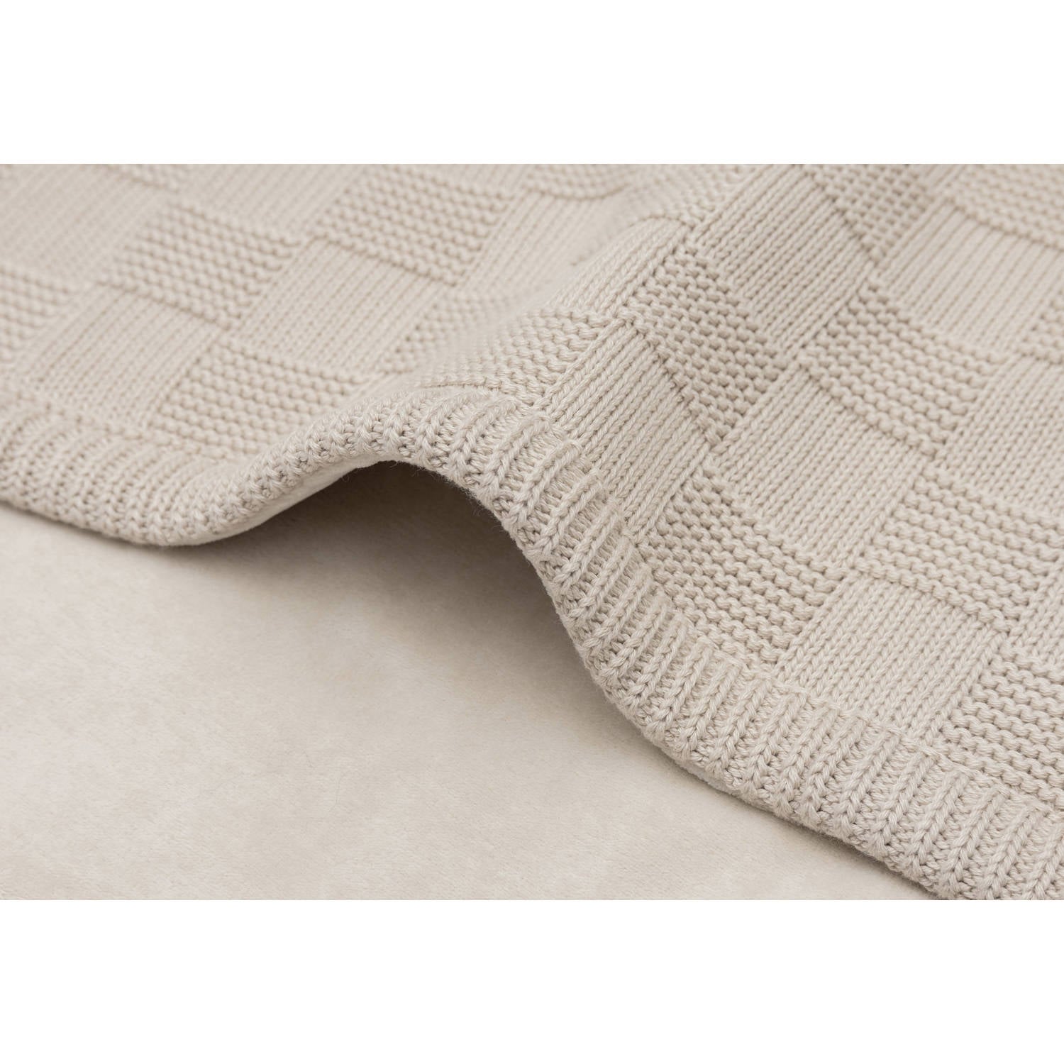 Jollein ledikant deken Box Knit Warm Sand Velvet