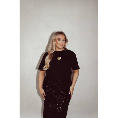 Pinned by K Curve T-shirt zwart afbeelding