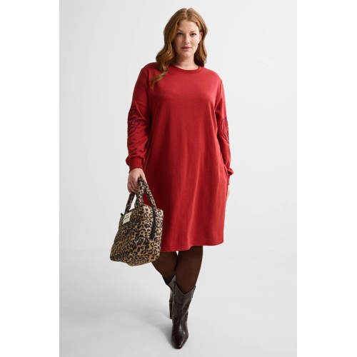 ONLY CARMAKOMA sweatjurk roodbruin afbeelding