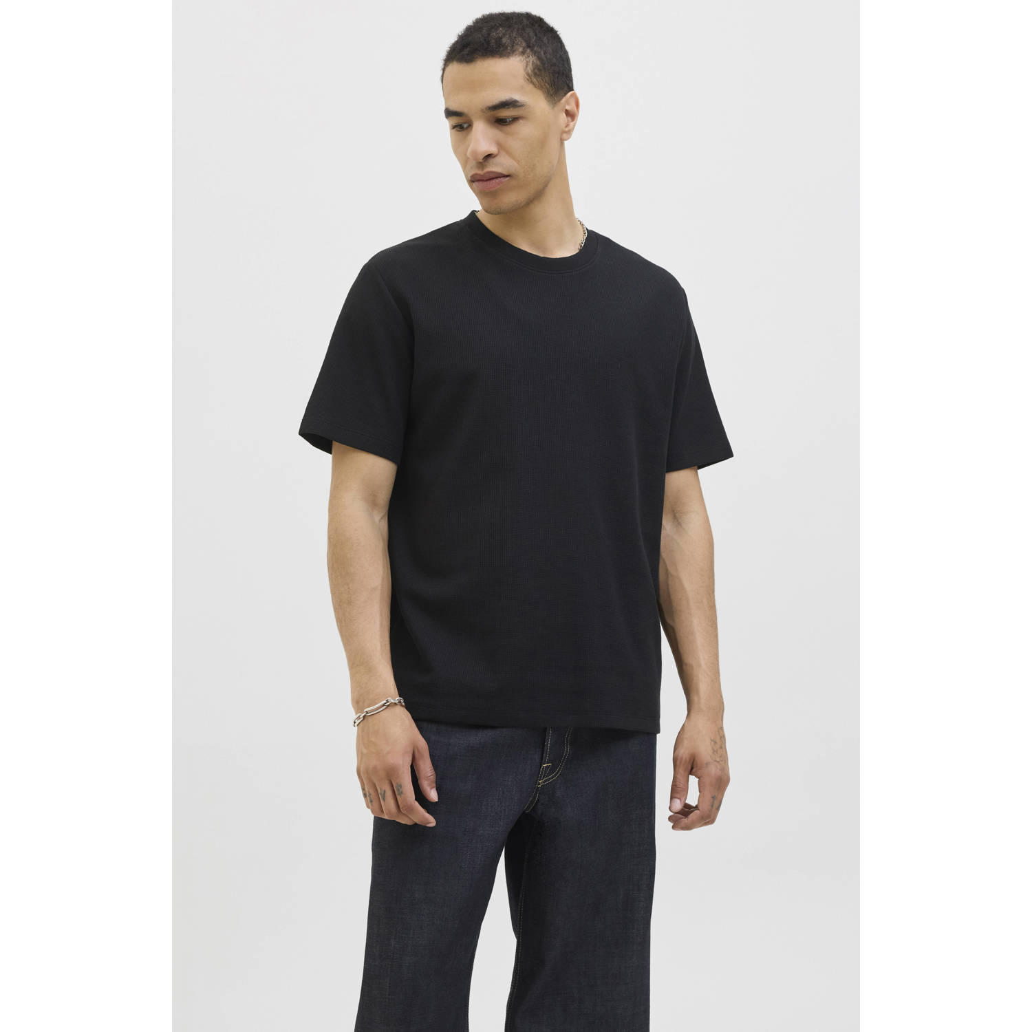 JACK & JONES ESSENTIALS relaxed T-shirt zwart