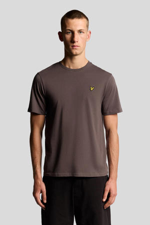 regular T-shirt bruin